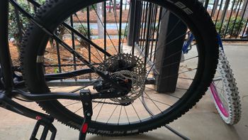 Used Superior Xp Shimano SLX 2024 Mountainbike, Black — image 4 of 6