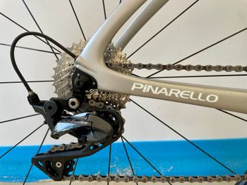 Pinarello Gan Shimano Ultegra 2018 Road & Gravel usato, Grigio chiaro — immagine 9 di 9
