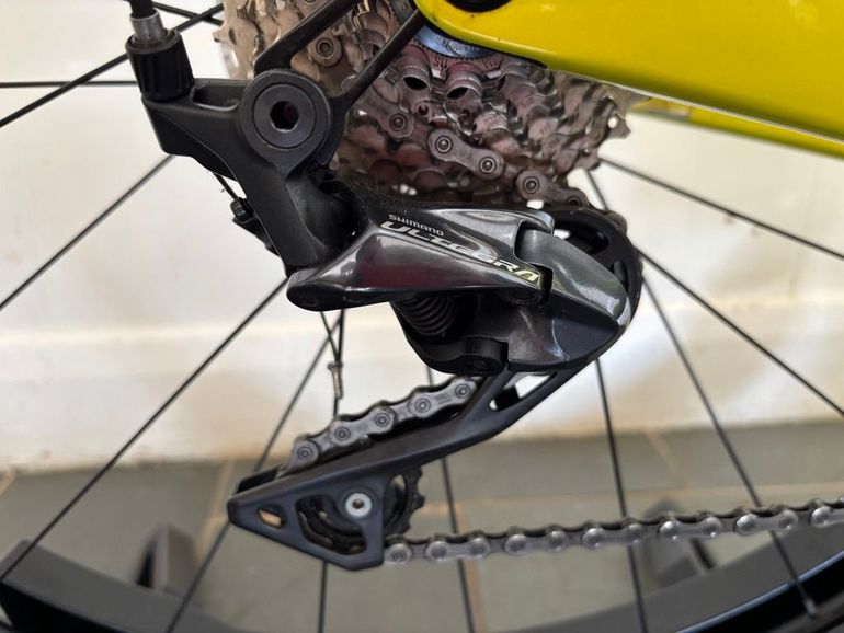 Used Scott Addict RC 30 2021 2021 Road & Gravel — image 10 of 19