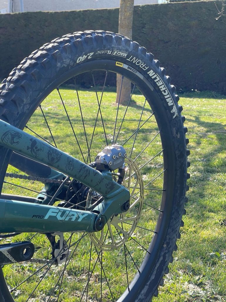 Used GT Fury 2022 Mountainbike, Green — image 5 of 5