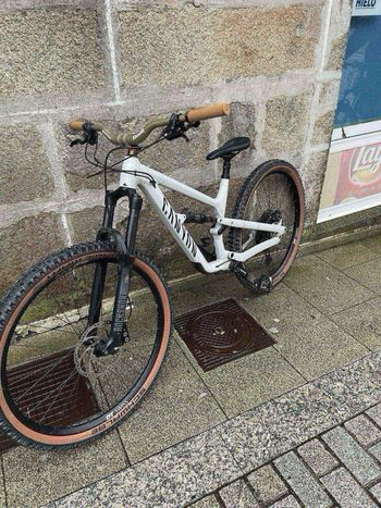 Used Canyon Spectral 5 2024 2024 Mountainbike, Weiß, 27.5, 29 — image 2 of 3