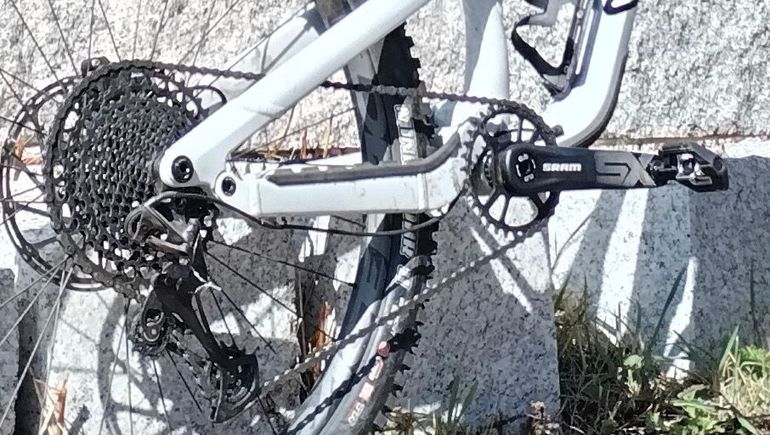 Used Canyon Spectral 5 2024 2024 Mountainbike, Weiß, 27.5, 29 — image 3 of 3