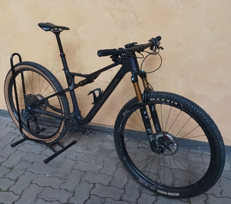 Brugt Orbea OIZ M-PRO AXS 2023 2023 Mountainbike — billede 1 af 14