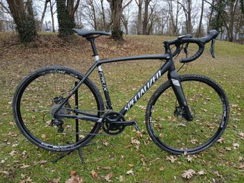 Used Specialized CruX Sport E5 2018 2018 Road & Gravel, Black — image 2 of 18