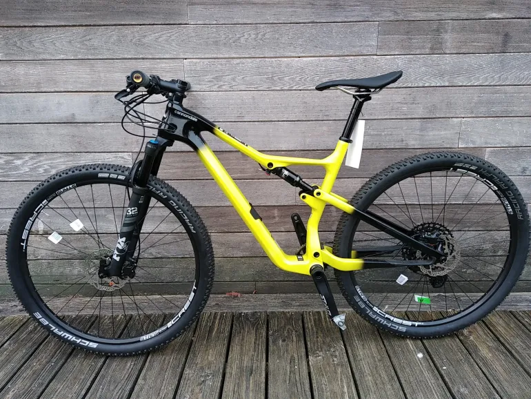 Used Cannondale Scalpel Carbon 4 2021 Mountainbike, Hellgrau — image 3 of 10