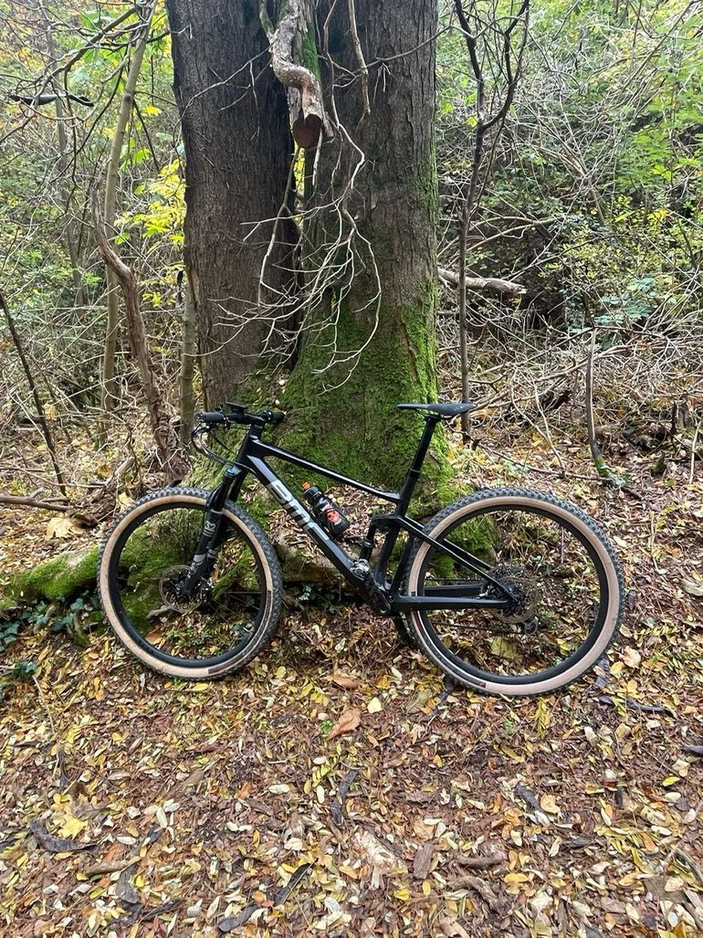 Gebrauchtes BMC Fourstroke 01 THREE 2020 Mountainbike, Schwarz, 29 — Bild 4 von 18