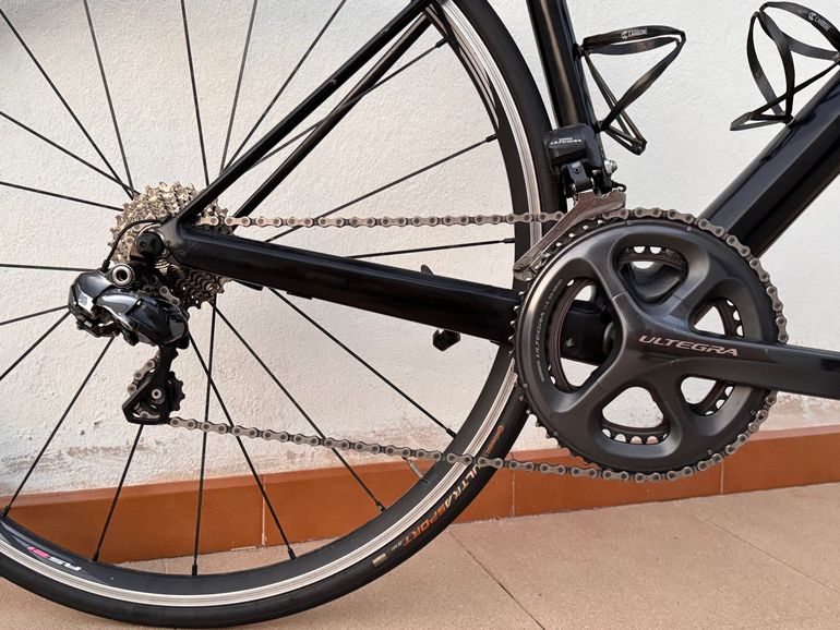 BMC Teammachine Shimano Ultegra Di2 2017 Road & Gravel d'occasion — image 2 sur 3