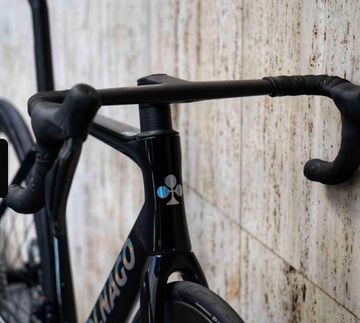 Used Colnago V4Rs Disc Ultegra Di2 8100 w/Fulcrum Racing Wind 400 Wheels 2024 2024 Road & Gravel
