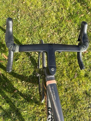 Used Lapierre Xelius SL 75th 2022 2022 Road & Gravel, Black — image 7 of 22