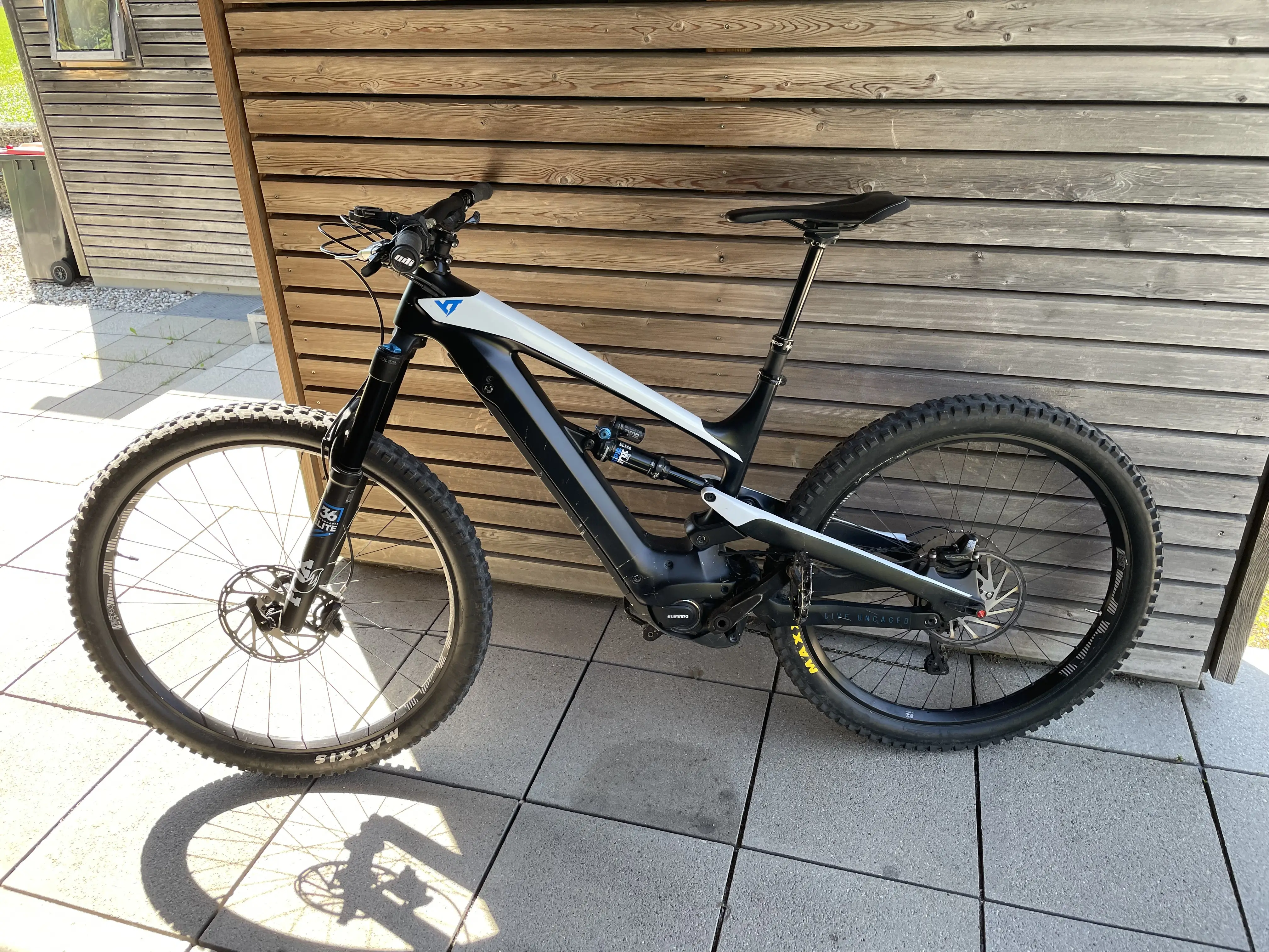 YT Industries Decoy 29 Pro used in L buycycle