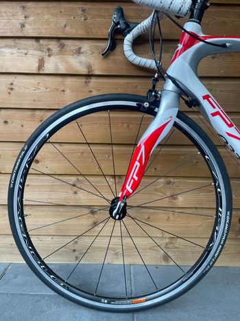Used Pinarello Pinarello FP7 46HM3KVoll Carbon, Campagnolo Record, Onda FPK 2018 Road & Gravel, Gris claro — image 6 of 20