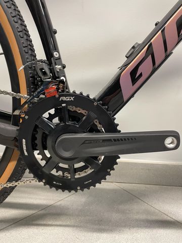 Used Giant Revolt Advanced 2 2025 2025 Road & Gravel, Black — image 4 of 9