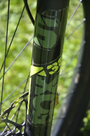 Used Pivot Switchblade Shimano Deore XT 2022 Mountainbike, Green — image 12 of 15