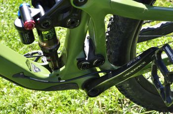 Used Pivot Switchblade Shimano Deore XT 2022 Mountainbike, Green — image 3 of 15