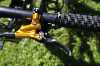 Used Pivot Switchblade Shimano Deore XT 2022 Mountainbike, Green — image 10 of 15