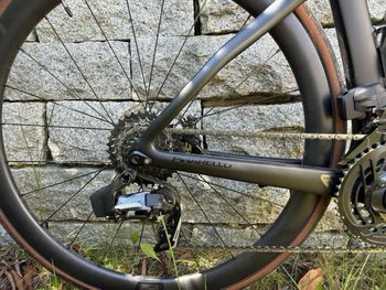 Gebrauchtes Pinarello F7 SRAM Force eTap AXS 2024 Road & Gravel, Schwarz — Bild 3 von 7