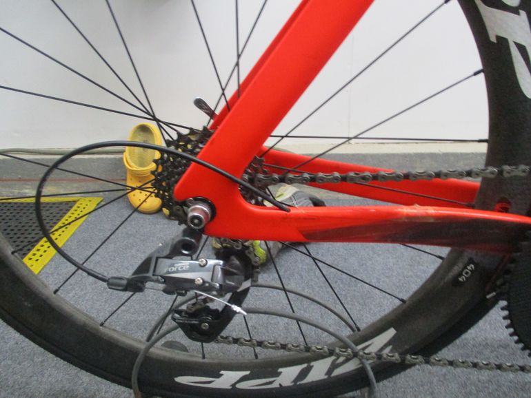 Used Giant Advanced 2018 Road & Gravel, Red — image 10 of 15