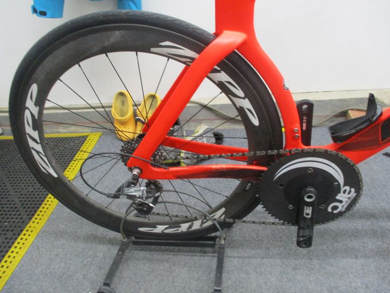Used Giant Advanced 2018 Road & Gravel, Red — image 9 of 15