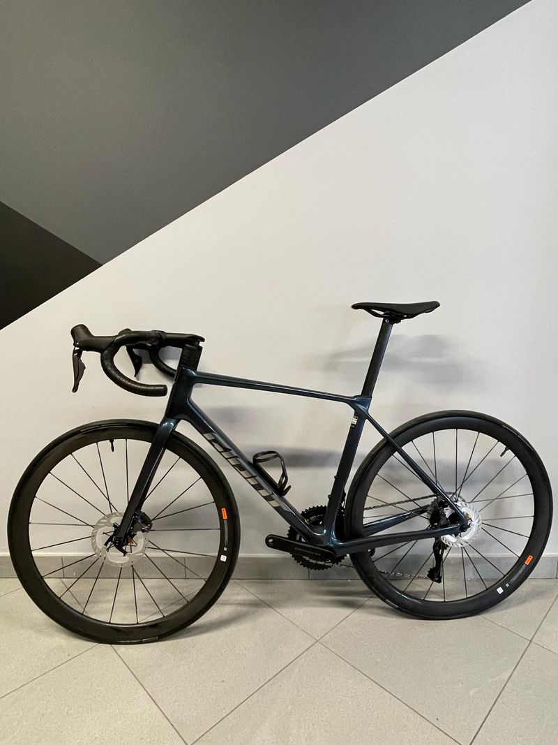Used Giant TCR Advanced Pro 0 Di2 2025 2025 Road & Gravel