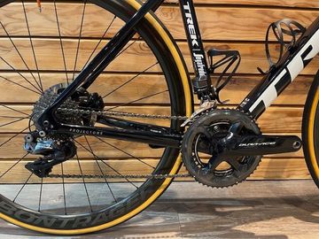 Brugt Trek Emonda Shimano Dura Ace Di2 2022 Road & Gravel — billede 2 af 9