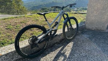 Used YT Industries Capra SRAM GX Eagle 2021 Mountainbike, Light Gray, 29 — image 4 of 7