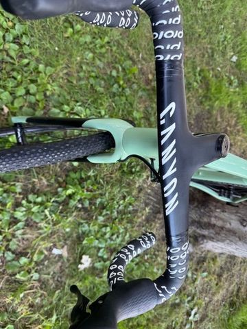 Brugt Bianchi Impulso PRO GRX 820 disc 2024 2024 Road & Gravel — billede 8 af 8