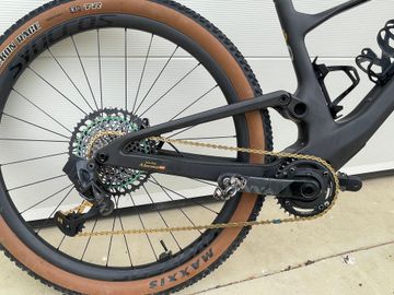 Brugt Scott Spark 900 Ultimate EVO AXS 2023 2023 Mountainbike — billede 3 af 9