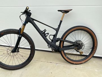 Brugt Scott Spark 900 Ultimate EVO AXS 2023 2023 Mountainbike — billede 6 af 9