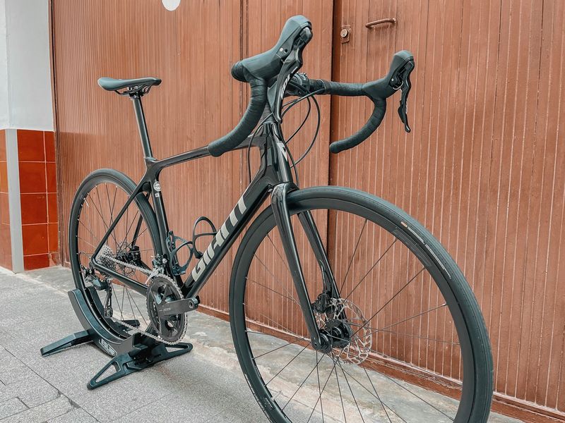 Giant TCR Advanced Disc 2 2024 2024 Road & Gravel usato, Nero — immagine 2 di 20