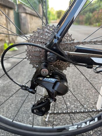 Used Giant Contend SL 1 2020 2020 Road & Gravel, Black — image 4 of 7