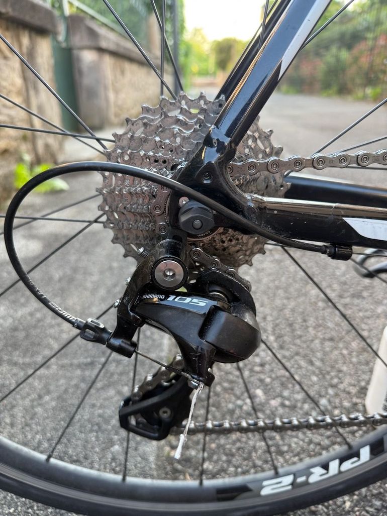 Used Giant Contend SL 1 2020 2020 Road & Gravel, Black — image 4 of 7
