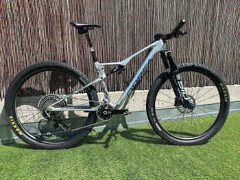 Tweedehands Orbea Oiz MLTD XX-SL Fligth Attendant 2025 MTB
