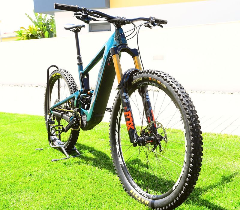 Used Santa Cruz BULLIT S / Carbon CC 2023 2023 MTB