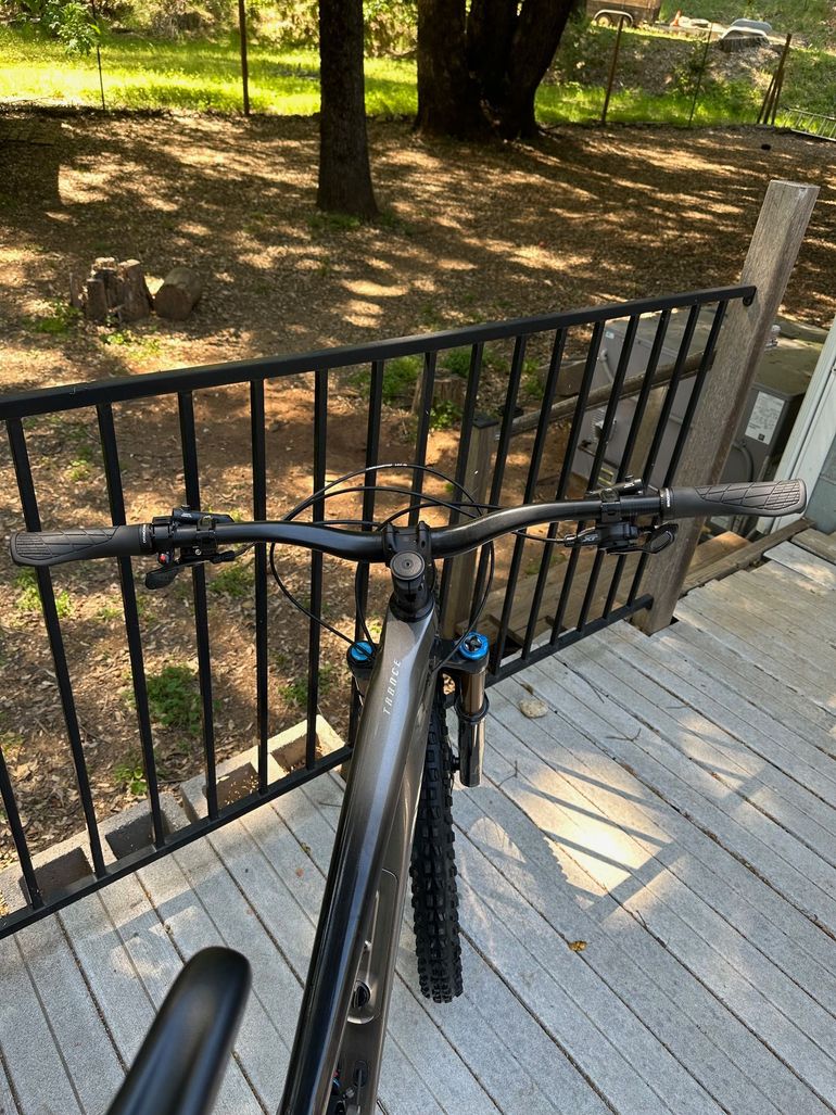 Used Giant Advanced Pro 29 2 2023 Mountainbike, Black, 29 — image 3 of 7