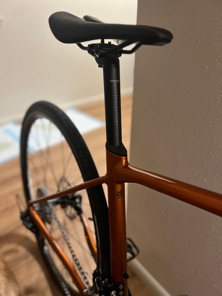 Used Giant Contend AR 3 2025 2025 Road & Gravel, Orange — image 9 of 9