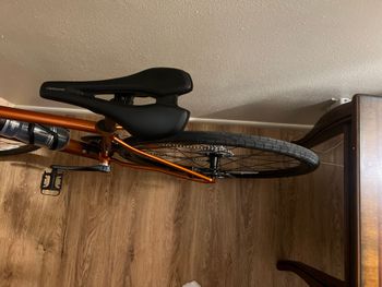Used Giant Contend AR 3 2025 2025 Road & Gravel, Orange — image 2 of 9