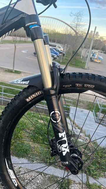 Brugt Giant Trance 27.5 2 LTD 2016 Mountainbike — billede 7 af 10