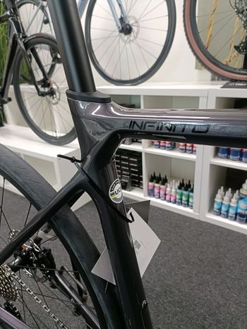 Gebrauchtes Bianchi Infinito 2025 Road & Gravel, Violett — Bild 6 von 7