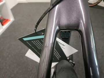 Used Bianchi Infinito 2025 Road & Gravel, Purple — image 7 of 7