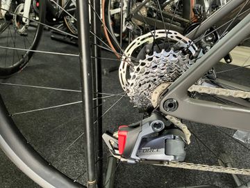 Brugt Scott Addict RC 20 2024 Road & Gravel — billede 2 af 5