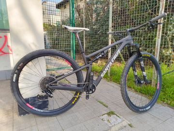 Used Santa Cruz Blur 2020 MTB
