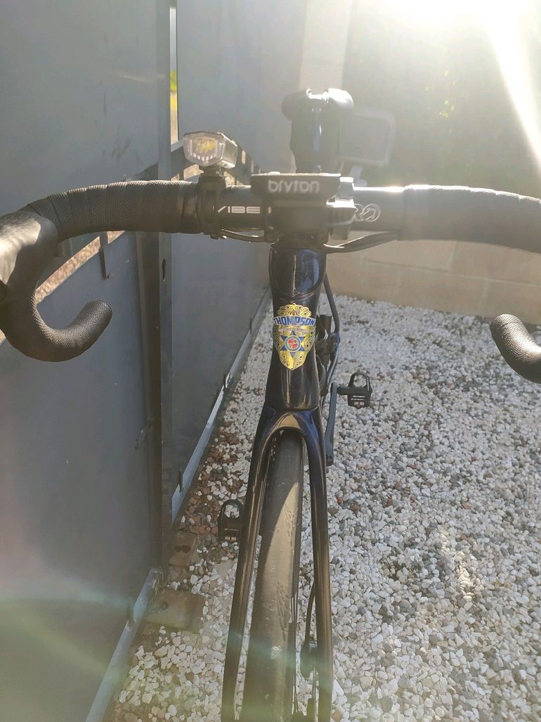 Tweedehands Thompson Falcon 2023 Road & Gravel — afbeelding 2 van 7