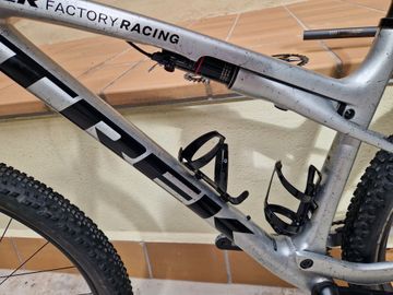Brugt Trek Supercaliber SLR 9.8 XT Gen 2 2024 2024 Mountainbike — billede 5 af 17