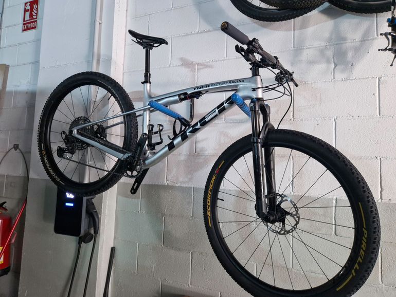 Brugt Trek Supercaliber SLR 9.8 XT Gen 2 2024 2024 Mountainbike — billede 17 af 17