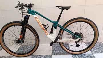 Gebrauchtes Megamo - track SRAM GX DH 2022 Mountainbike, Weiß — Bild 7 von 10
