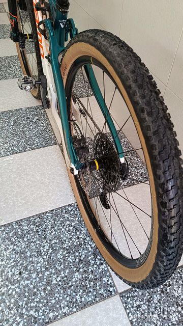Gebrauchtes Megamo - track SRAM GX DH 2022 Mountainbike, Weiß — Bild 8 von 10