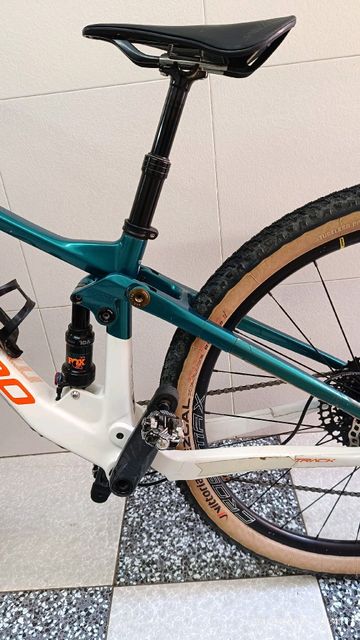 Gebrauchtes Megamo - track SRAM GX DH 2022 Mountainbike, Weiß — Bild 6 von 10