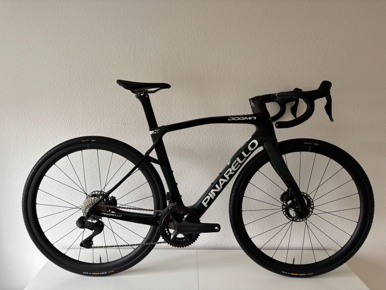 Używany Pinarello Dogma X 2024 Road & Gravel — zdjęcie 2 z 10