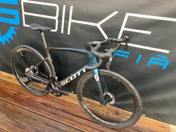 Używany Scott Foil RC Pro 2022 2022 Road & Gravel — zdjęcie 2 z 4