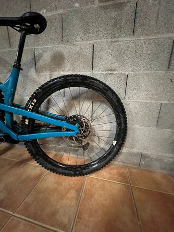 Propain Tyee AL 29" 2022 2022 Mountainbike usato, Blu — immagine 4 di 8